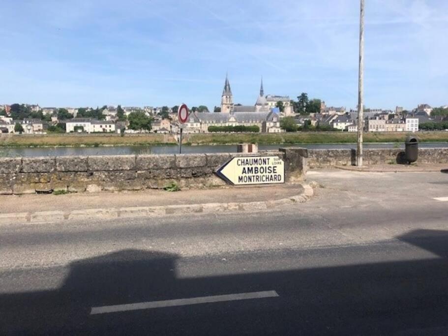 A Cote De La Loire Blois Exterior foto